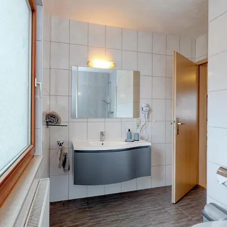 Seepark Bei Vera Mit Sauna 別荘 キルヒハイム